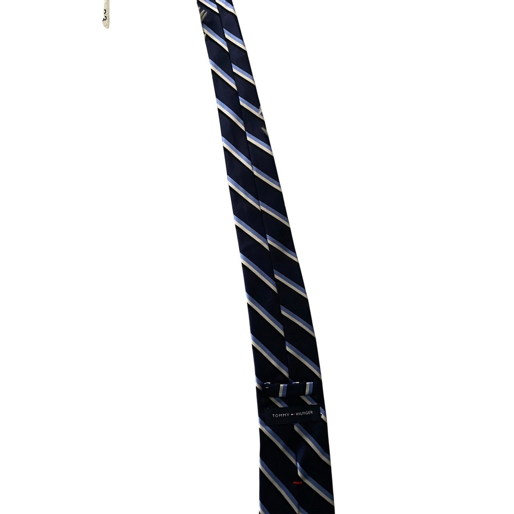 Title: Tommy Hilfiger‎ Men's Silk Necktie Blue White Stripe Classic 58" x 3.75"
